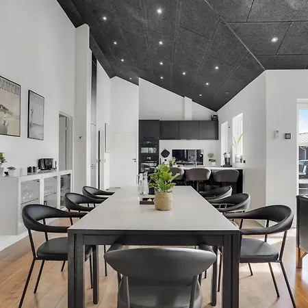 Stunning In With Kitchen Løkken